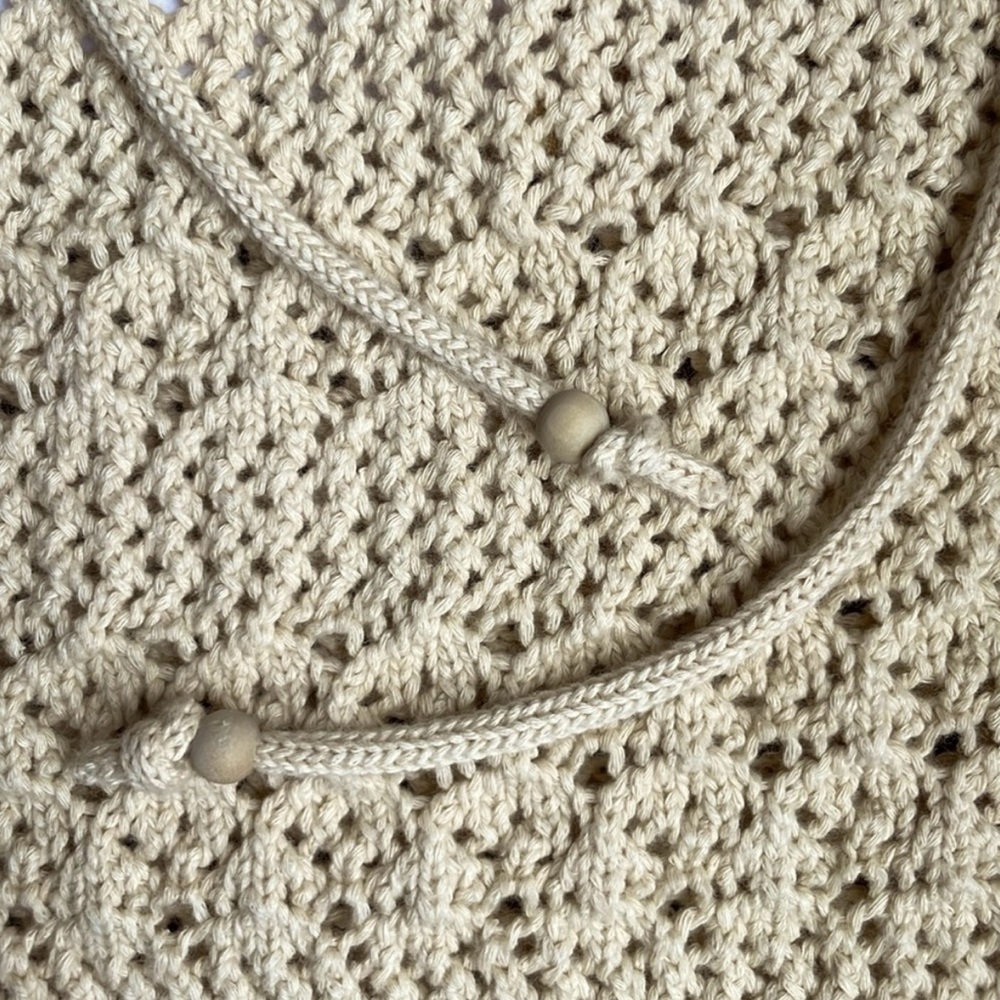 COPY - House of Harlow 1960 Beige Cream halter crochet top - Picture 3 of 6